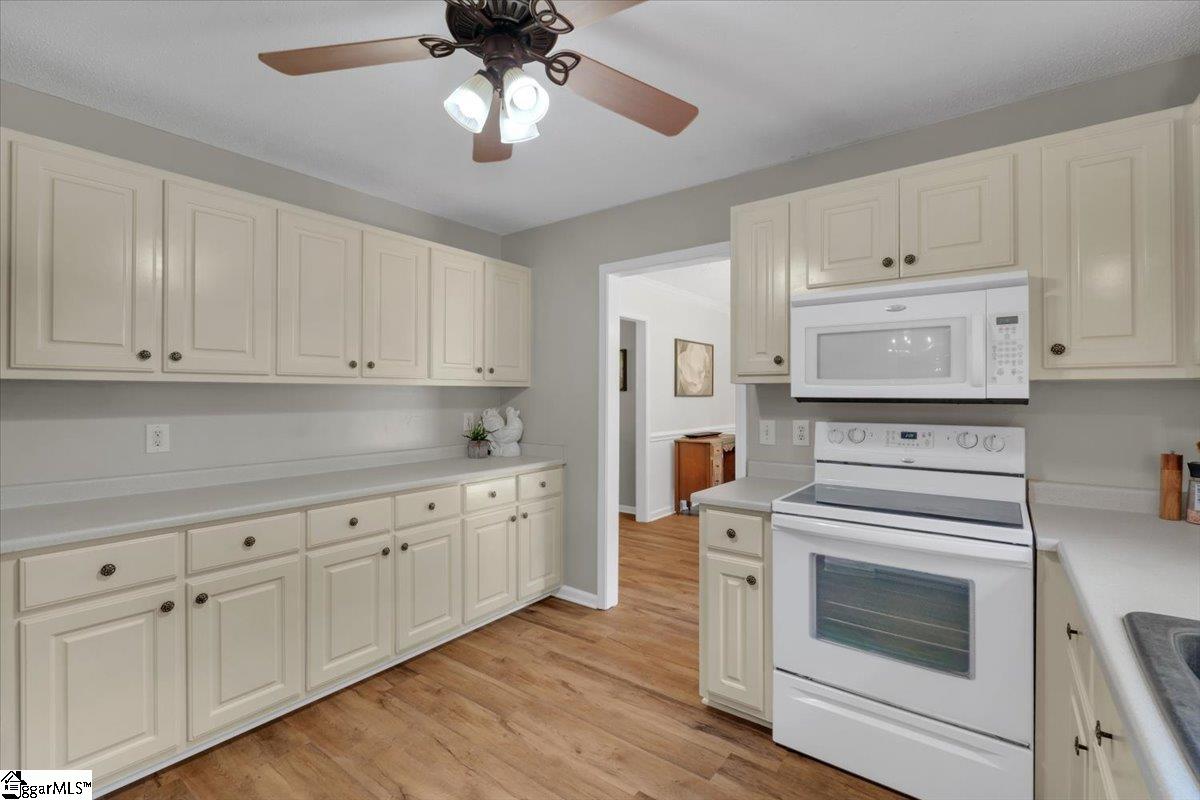 702 Rice Road Easley, SC 29640 - Photo 15 of 36