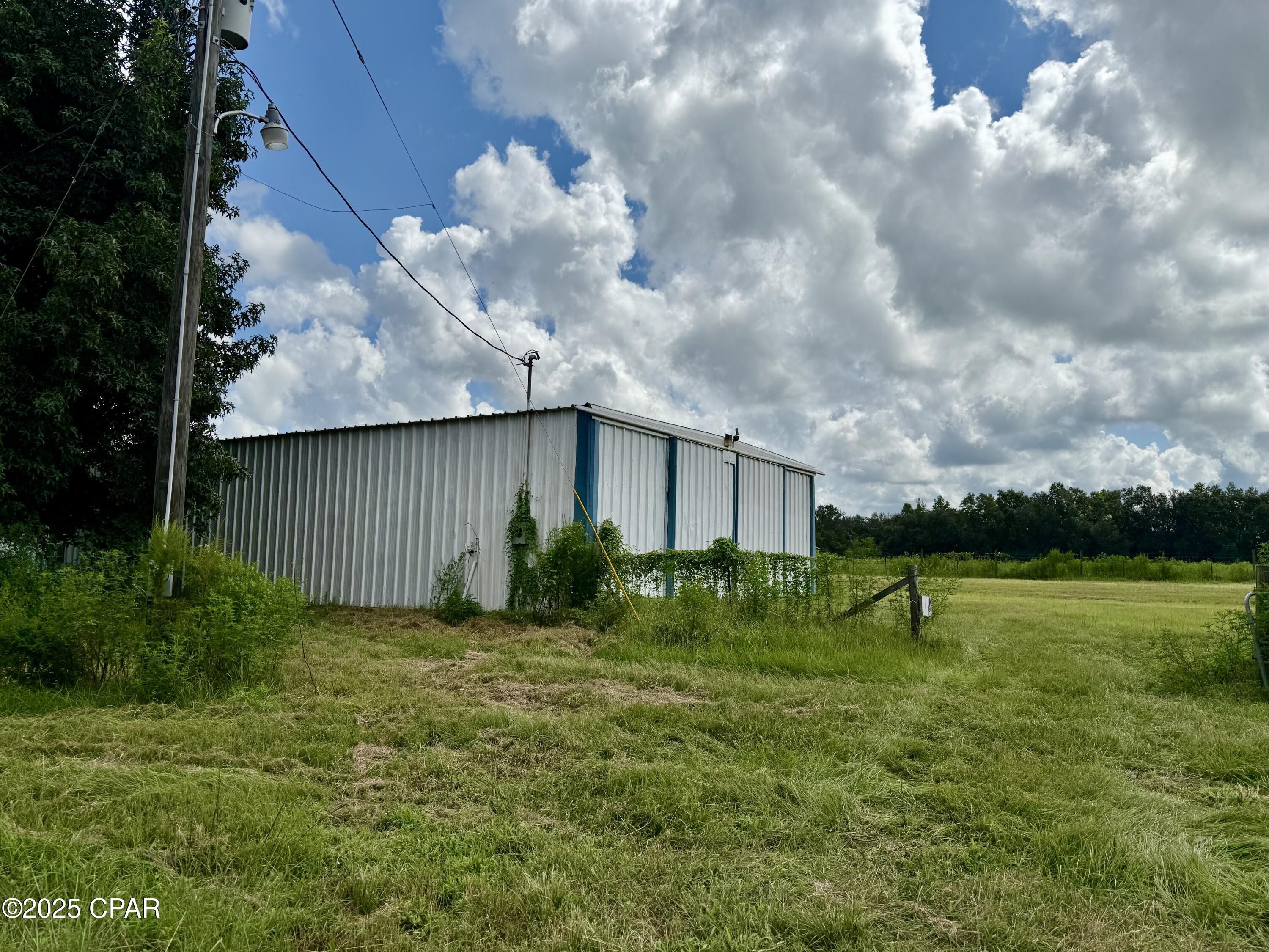 3560 Peanut Road Cottondale, FL 32431 - Photo 6 of 45 Gallery Image 6