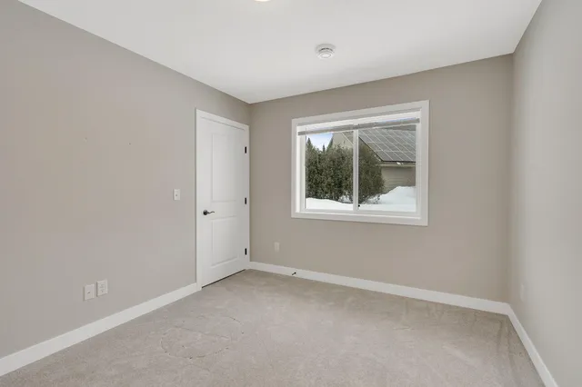 $1,995 | 436 Norway Lane, Somerset, WI 54025