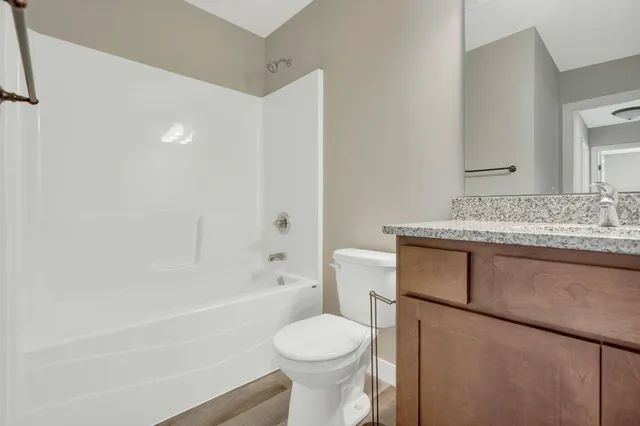 $1,995 | 436 Norway Lane, Somerset, WI 54025