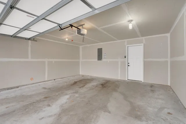 $1,995 | 436 Norway Lane, Somerset, WI 54025