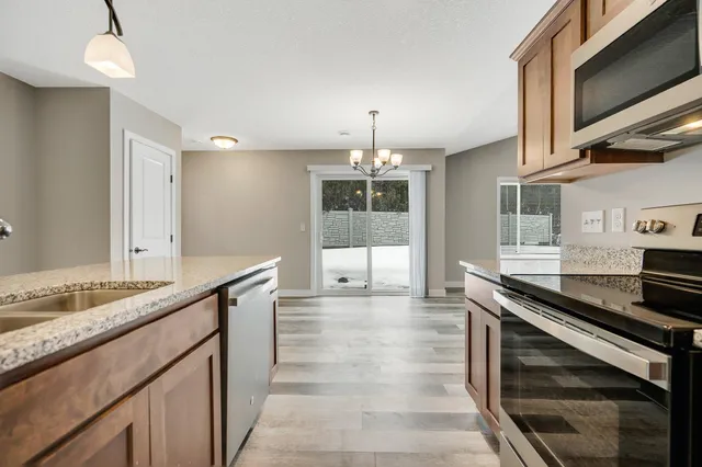 $1,995 | 436 Norway Lane, Somerset, WI 54025