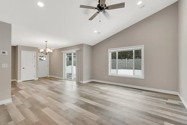 $1,995 | 436 Norway Lane, Somerset, WI 54025