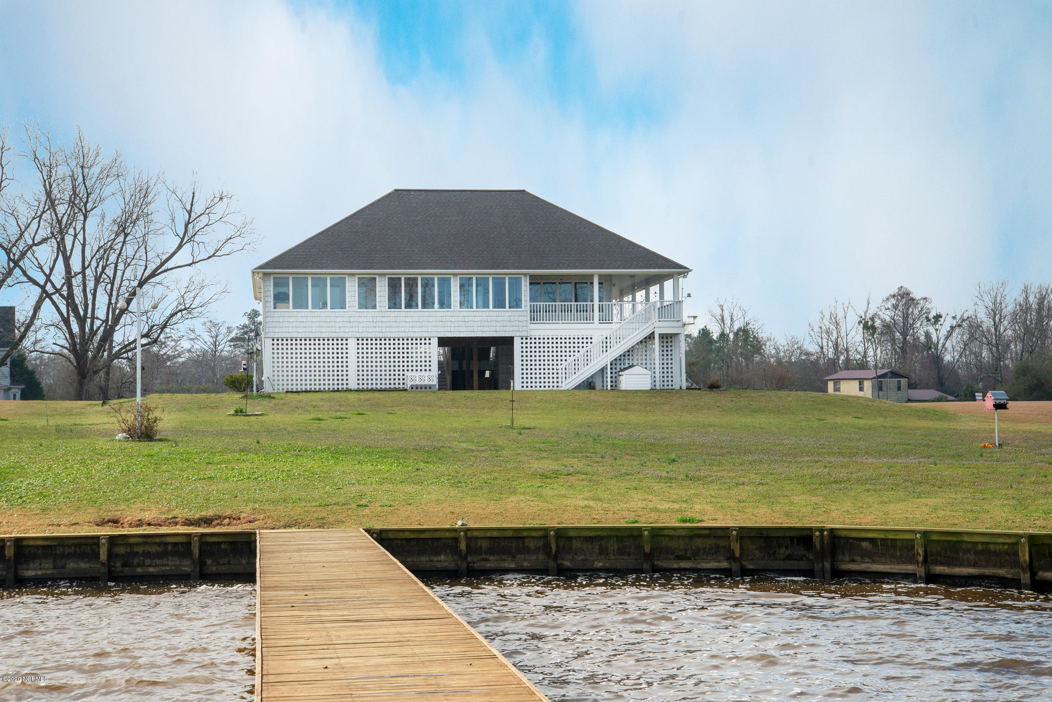 81 Osprey Lane Roper, NC 27970 - Photo 8 of 74 81-Osprey-Lane-10