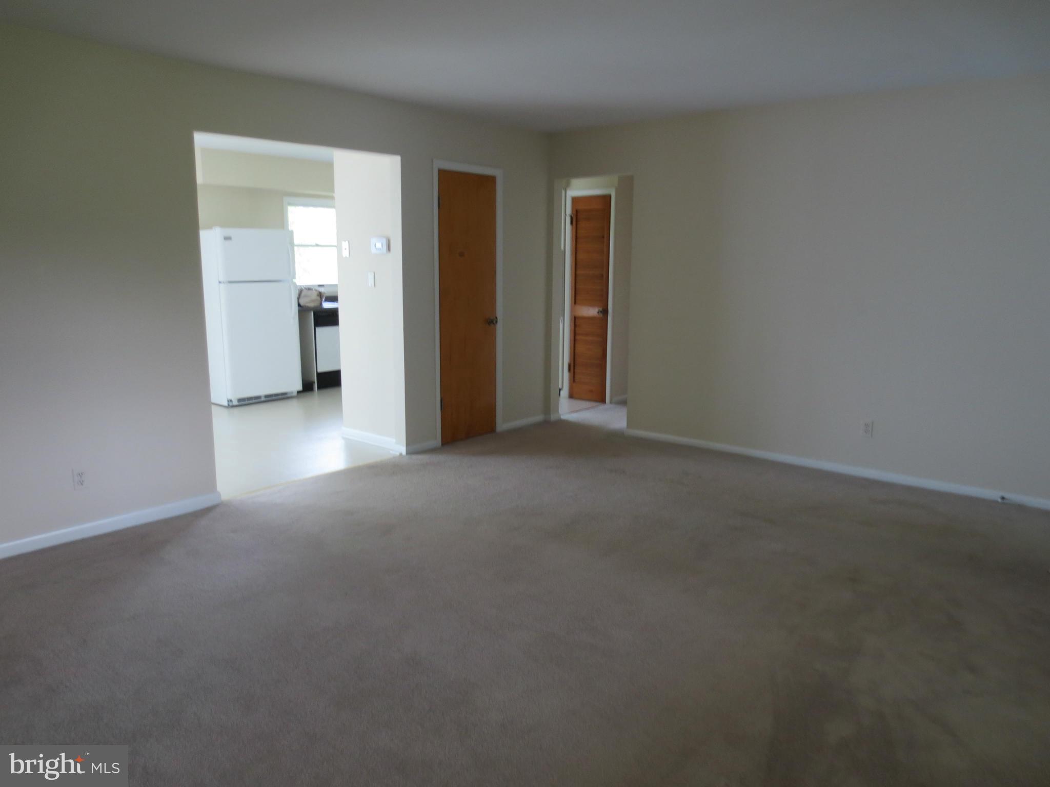 1027 Church Road Lusby, MD 20657 - Photo 12 of 26 Living Room