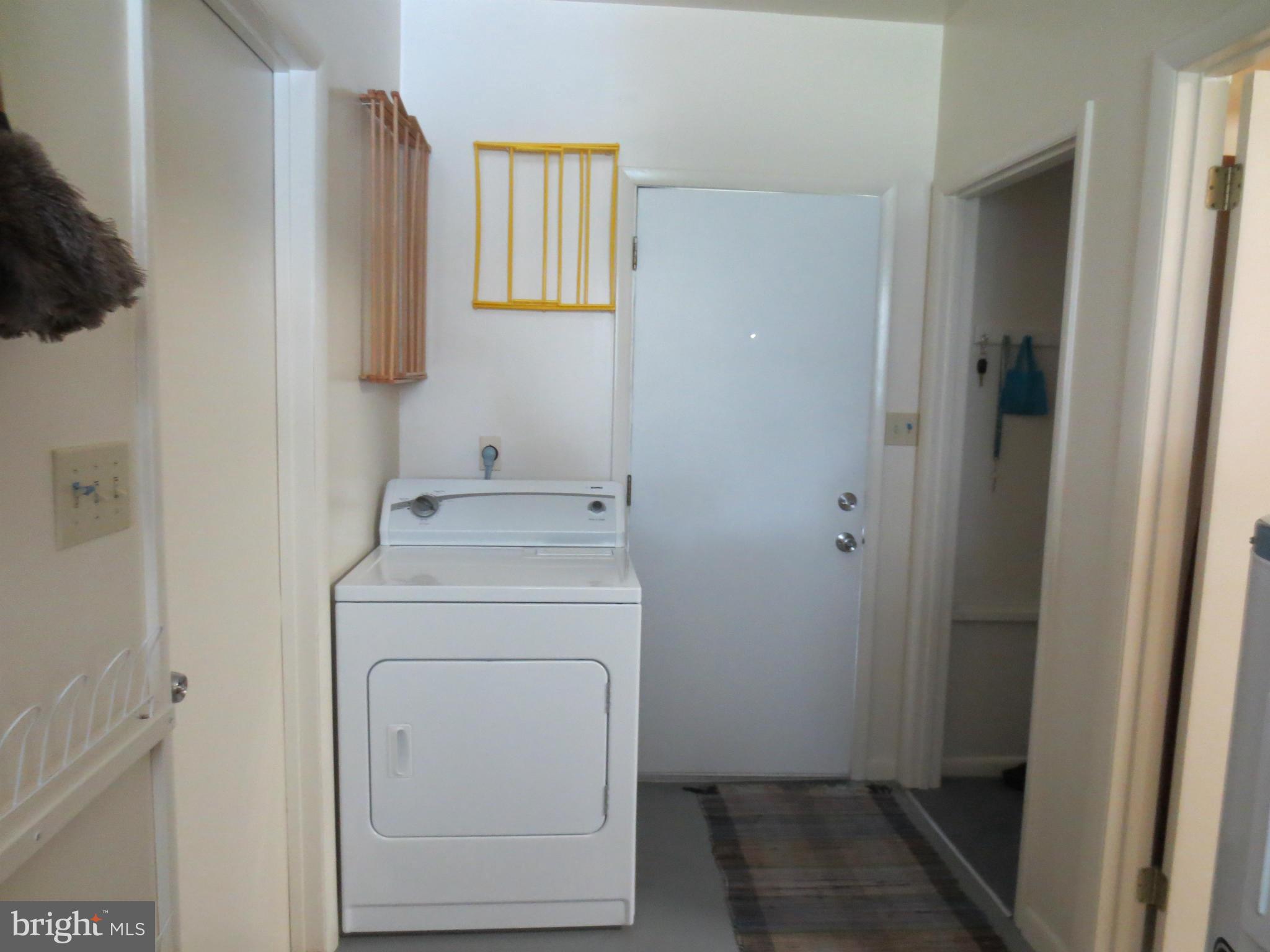 1027 Church Road Lusby, MD 20657 - Photo 15 of 26 Interior (General)