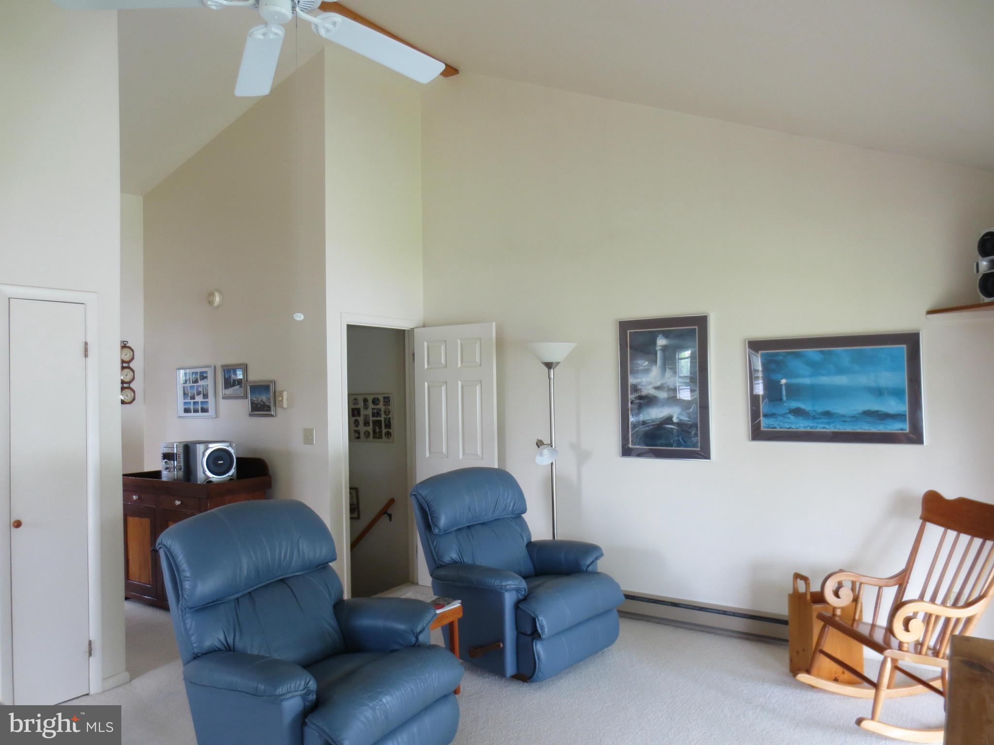 1027 Church Road Lusby, MD 20657 - Photo 16 of 26 Living Room