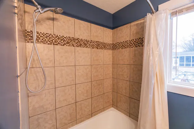 $255,000 | 57383 Kingdon Street, Mattawan, MI 49071