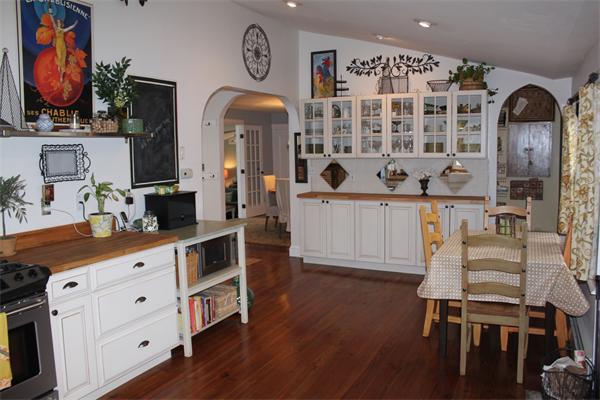 377 Tilden Road Scituate, MA 02066 - Photo 3 of 28 Gallery Image 3