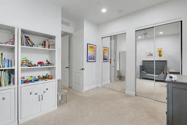 $630,000 | 4531 Artesa Way South, Palm Beach Gardens, FL 33418