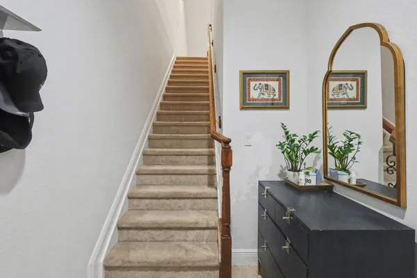 $630,000 | 4531 Artesa Way South, Palm Beach Gardens, FL 33418