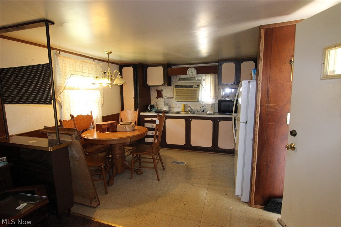 3857 Durst Clagg Road Cortland, OH 44410 - Photo 15 of 20 Gallery Image 15