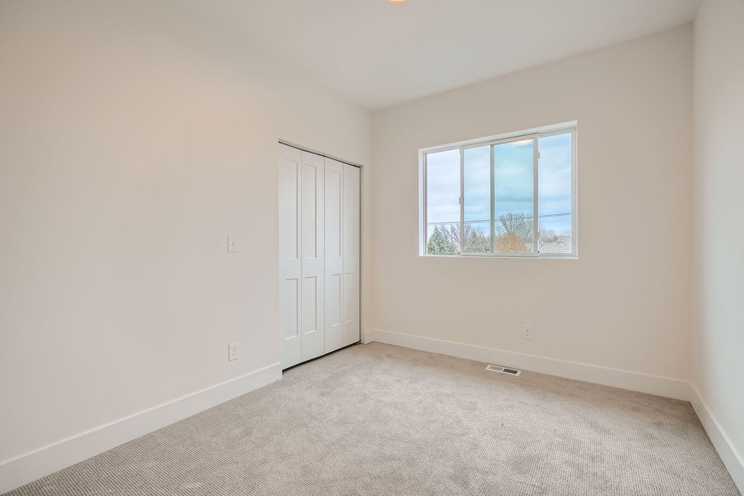 1995 11th Avenue East, Unit 2 Maplewood, MN 55109 - Photo 24 of 28