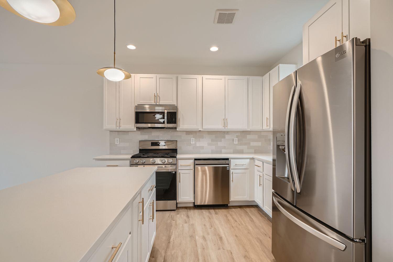 1995 11th Avenue East, Unit 2 Maplewood, MN 55109 - Photo 5 of 28