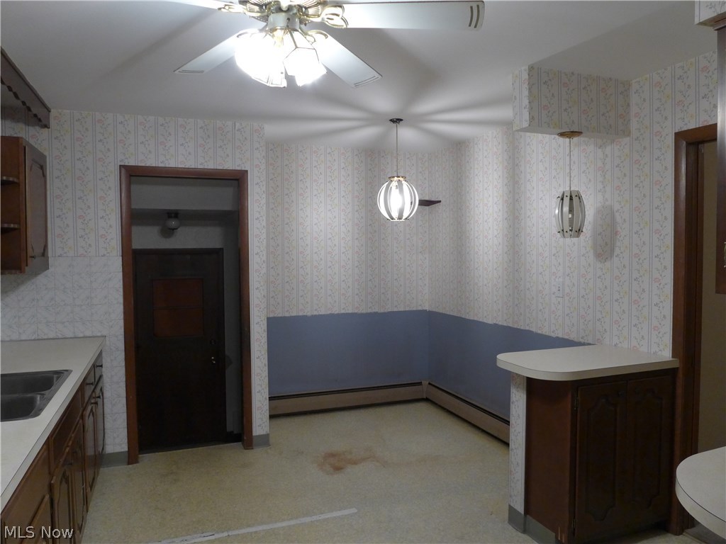 9420 Roxbury Road Parma Heights, OH 44130 - Photo 9 of 17