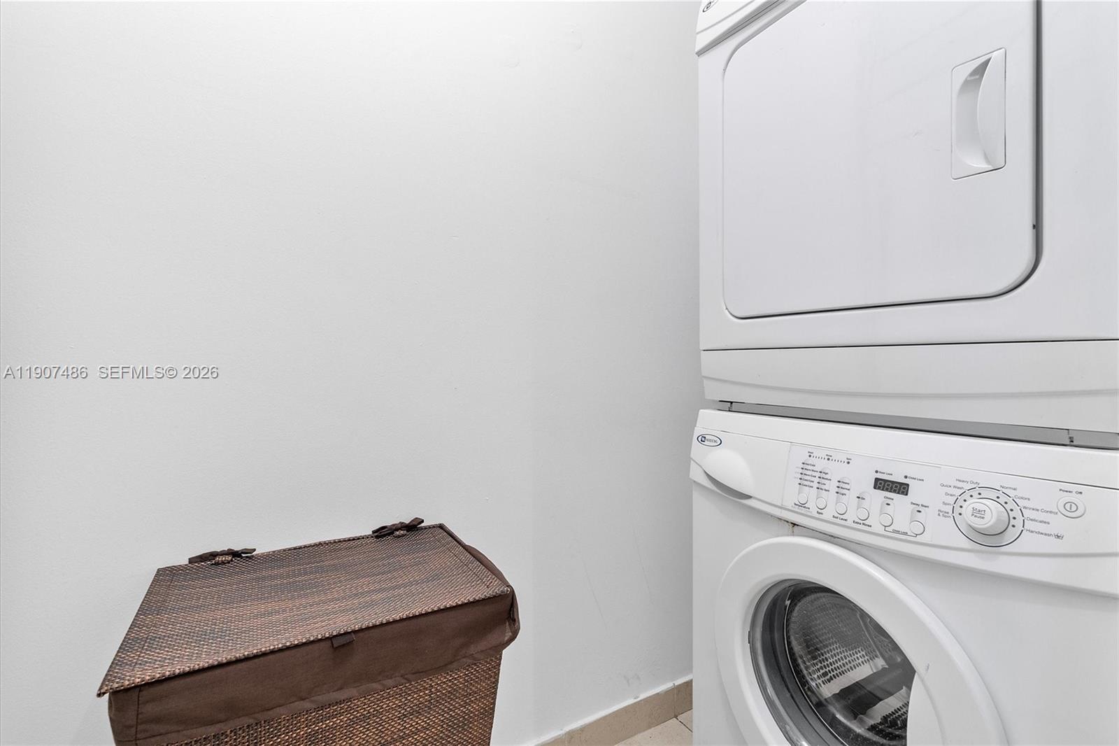 3301 Northeast 1st Avenue, Unit M0502 Miami, FL 33137 - Photo 15 of 29 a utility room with dryer and washer