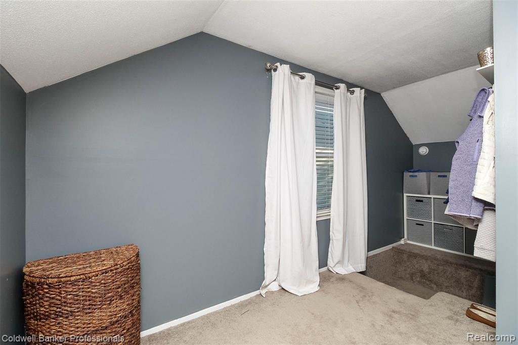 609 Lockwood Road Royal Oak, MI 48067 - Photo 22 of 49 Gallery Image 22