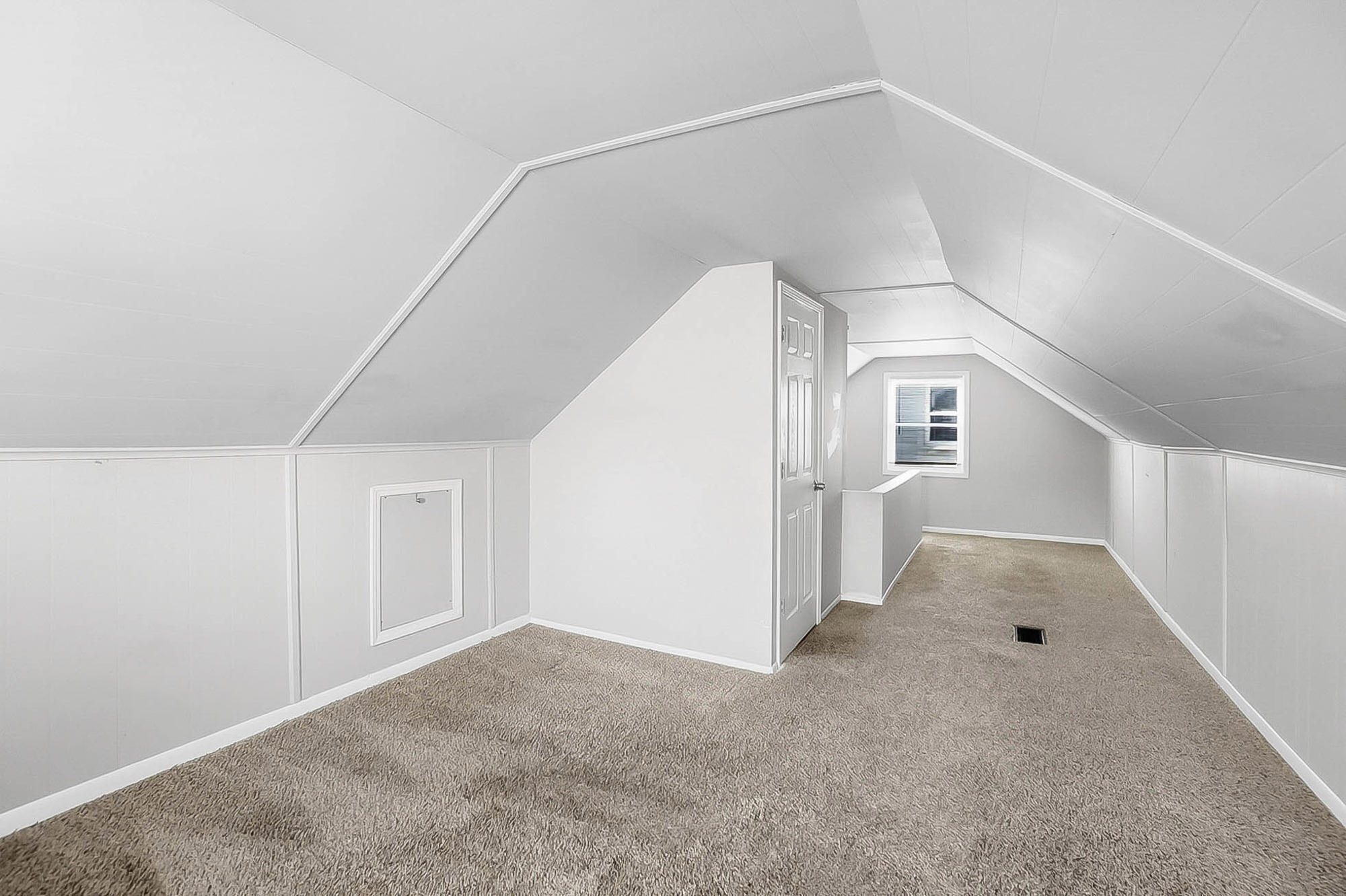 1525 Patterson Road Dayton, OH 45420 - Photo 17 of 22 Gallery Image 17