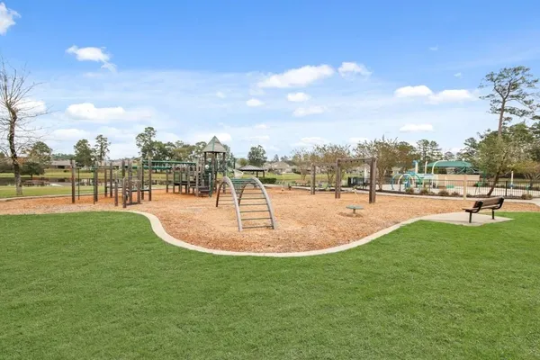 $2,650 | 130 Alset Drive, Magnolia, TX 77354