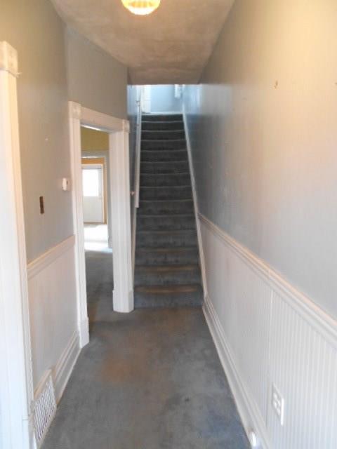 521 Roup Street Tarentum, PA 15084 - Photo 2 of 14 Gallery Image 2