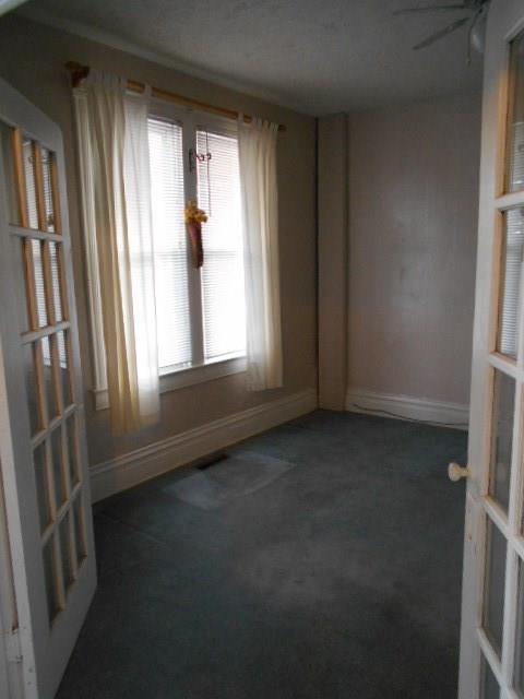 521 Roup Street Tarentum, PA 15084 - Photo 4 of 14 Gallery Image 4