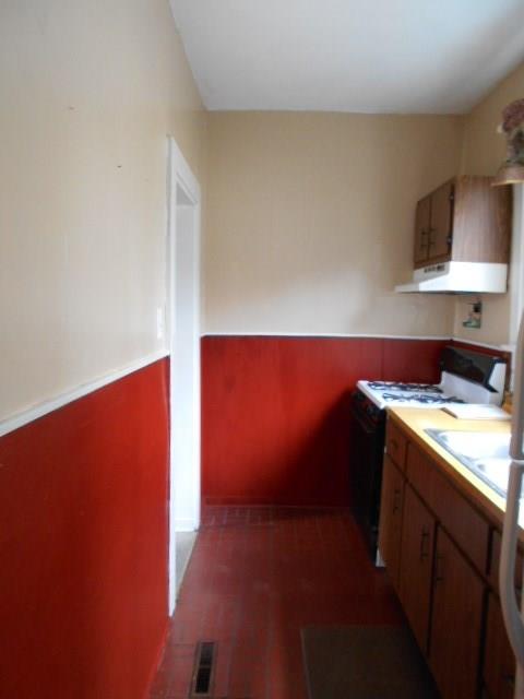 521 Roup Street Tarentum, PA 15084 - Photo 6 of 14 Gallery Image 6