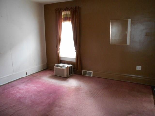 521 Roup Street Tarentum, PA 15084 - Photo 9 of 14 Gallery Image 9