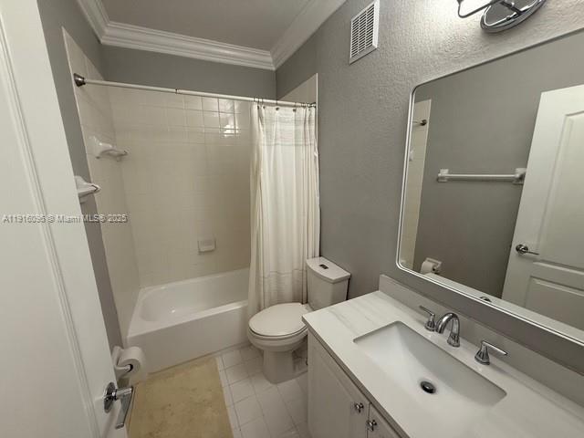 16420 Southwest 48th Terrace Miami, FL 33185 - Photo 30 of 58 a bathroom with a sink mirror toilet and shower