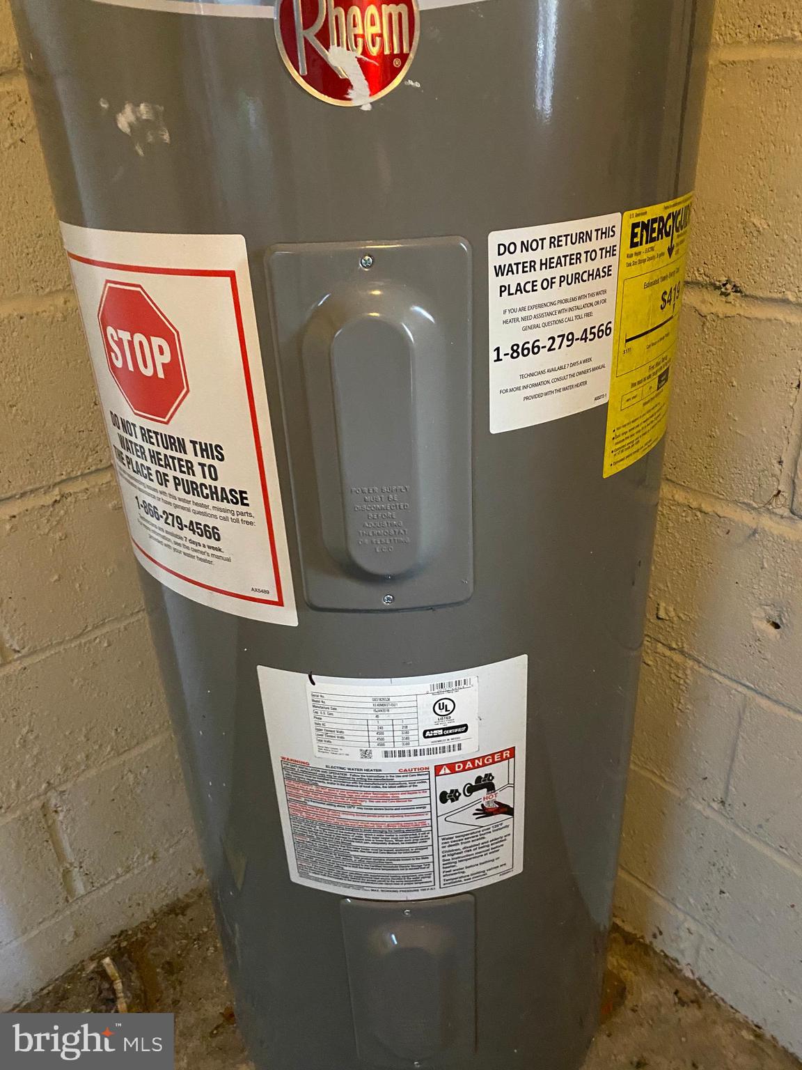 26016 Ridge Road Damascus, MD 20872 - Photo 24 of 27 Hot Water Heater - New 2018