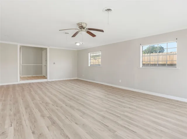 $139,999 | 1114 West 11th Street, Freeport, TX 77541