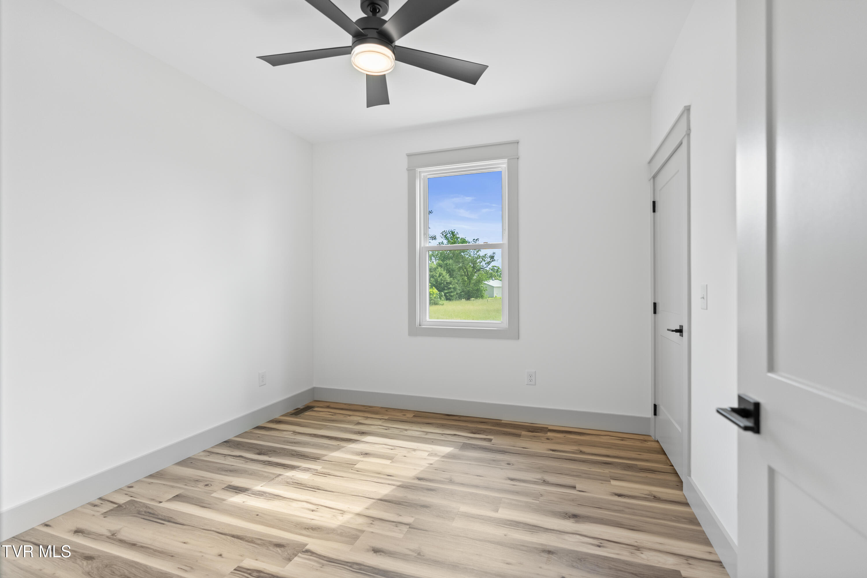 280 Mitchell Road Chuckey, TN 37641 - Photo 30 of 35 DSC08362