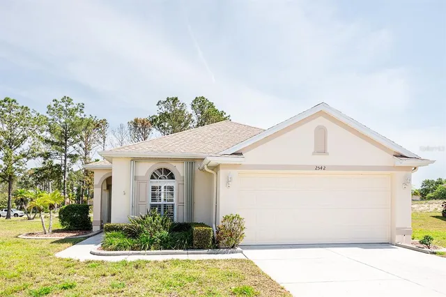 $374,900 | 2542 Sandy Hill Court, Holiday, FL 34691