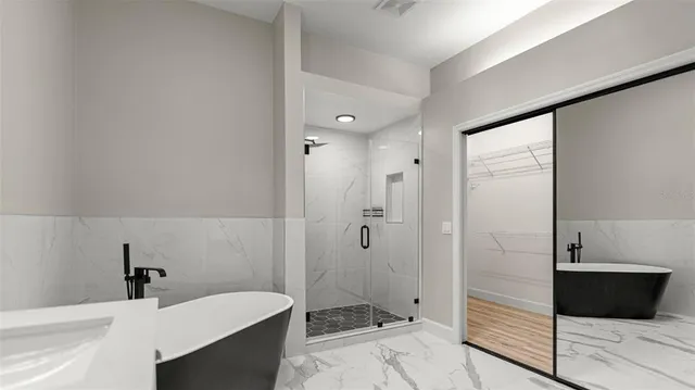 $520,000 | 9428 Southwest 39 Avenue, Gainesville, FL 32608