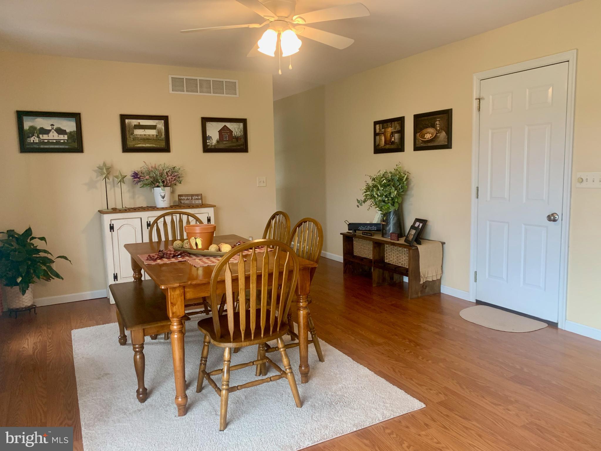 10937 Greensboro Road Denton, MD 21629 - Photo 10 of 25 family room