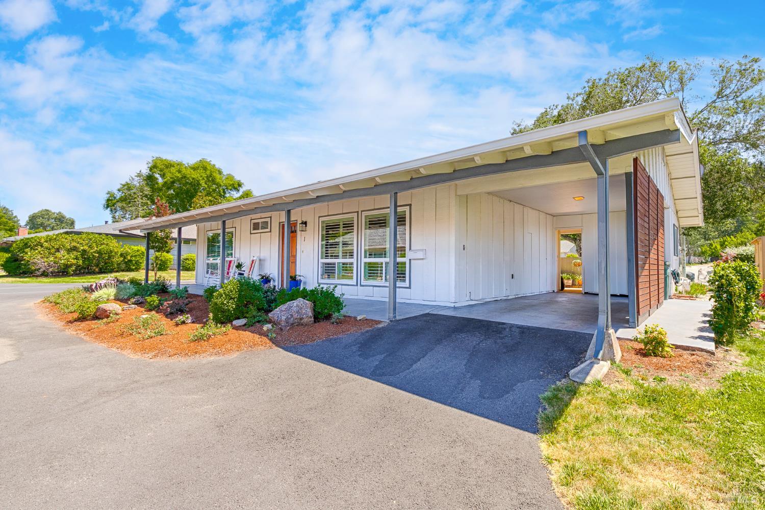 1 Oakgreen Santa Rosa, CA 95409 - Photo 2 of 50 Gallery Image 2
