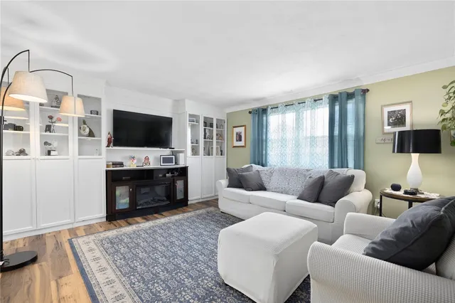 $550,000 | 110 Tiernan Avenue, Warwick, RI 02886