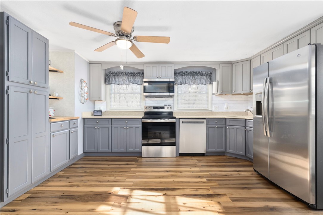 110 Tiernan Avenue Warwick, RI 02886 - Photo 17 of 34