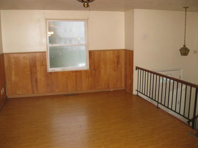 2992 Fleet Road Columbus, OH 43232 - Photo 13 of 17 Gallery Image 13