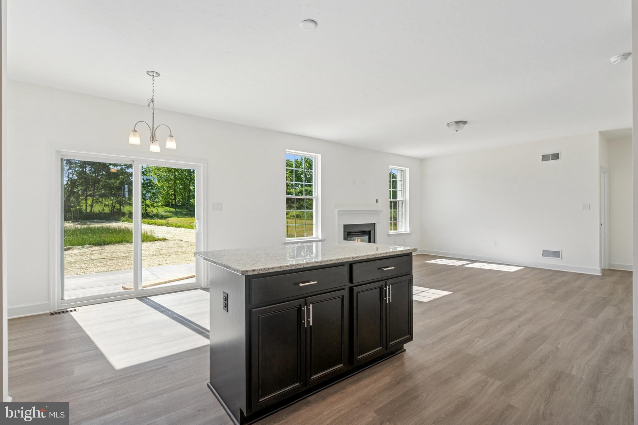 121 Flint Drive Hanover, PA 17331 - Photo 9 of 22