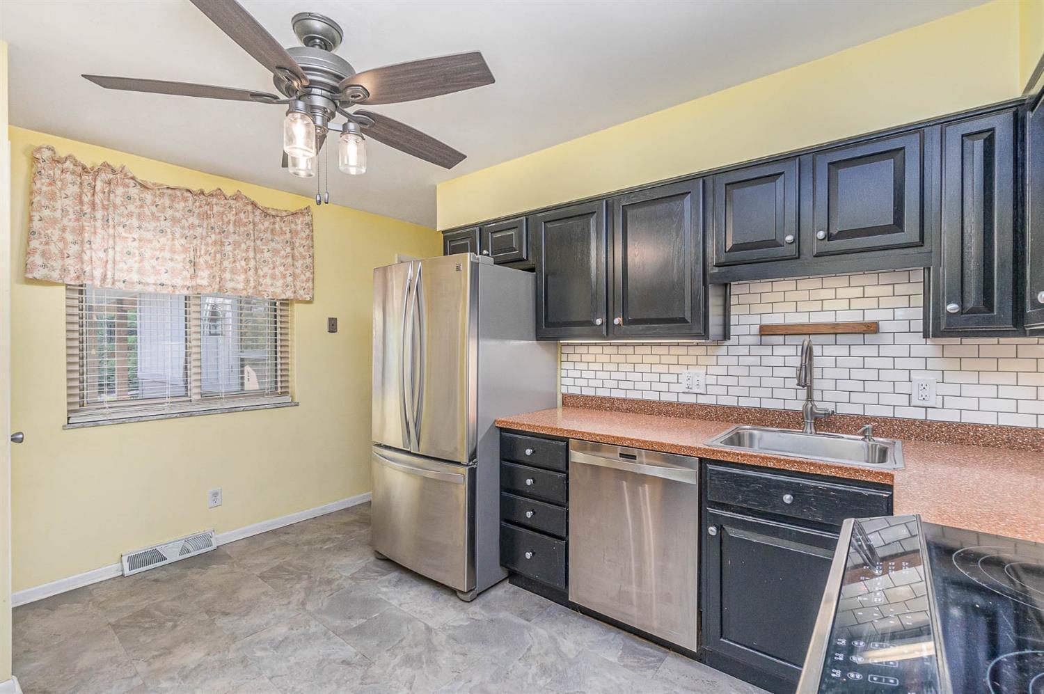 5920 Jessup Road Cincinnati, OH 45247 - Photo 11 of 28 Gallery Image 11
