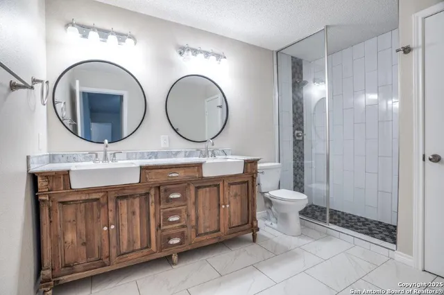 $2,350 | 218 Ebner Street, Boerne, TX 78006