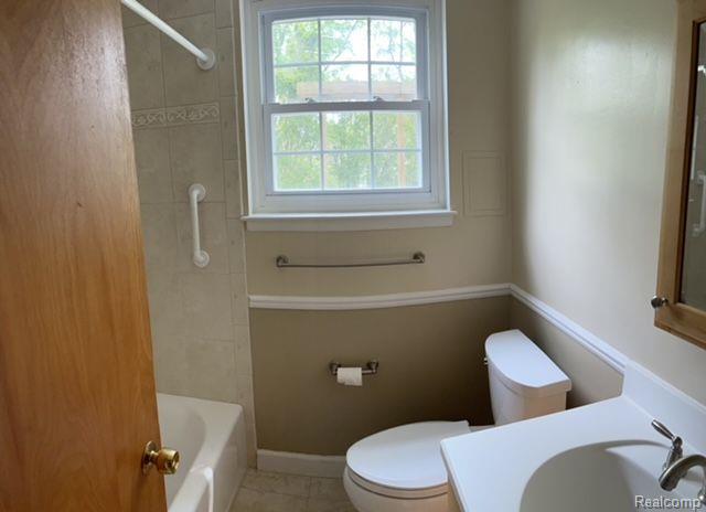 428 Welch Road Northville, MI 48167 - Photo 16 of 31 Gallery Image 16