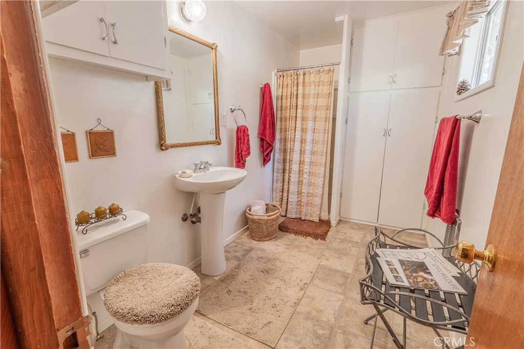 52745 Sylvan Way Idyllwild, CA 92549 - Photo 15 of 26