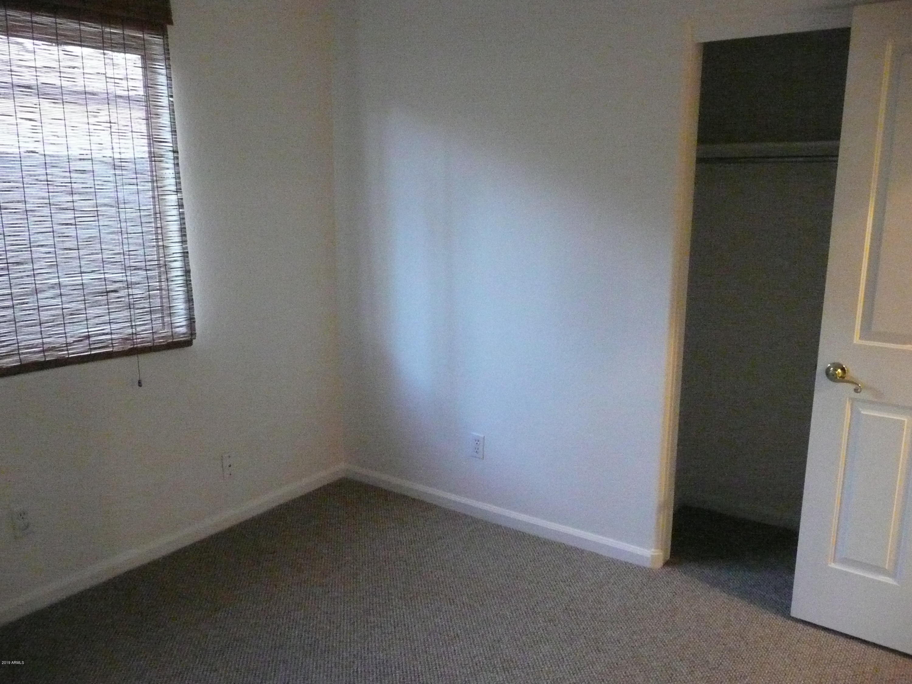 3439 East Utopia Road Phoenix, AZ 85050 - Photo 11 of 17 P1170923