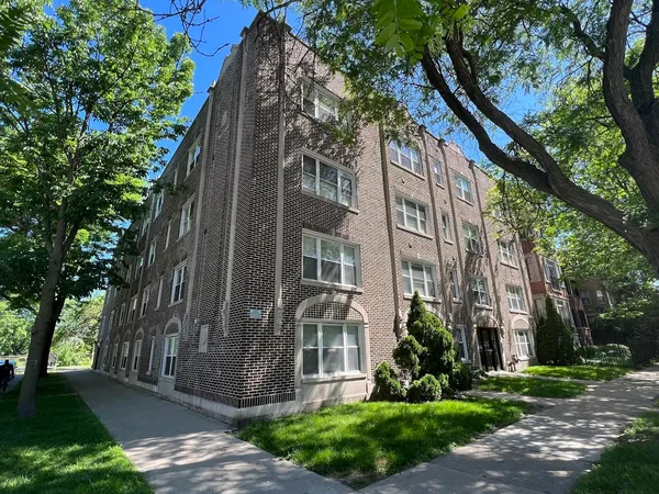 $1,895 | 6507 North Hamilton Avenue, Unit 4S, Chicago, IL 60645