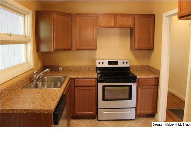 1116 Montclair Road Birmingham, AL 35213 - Photo 5 of 11