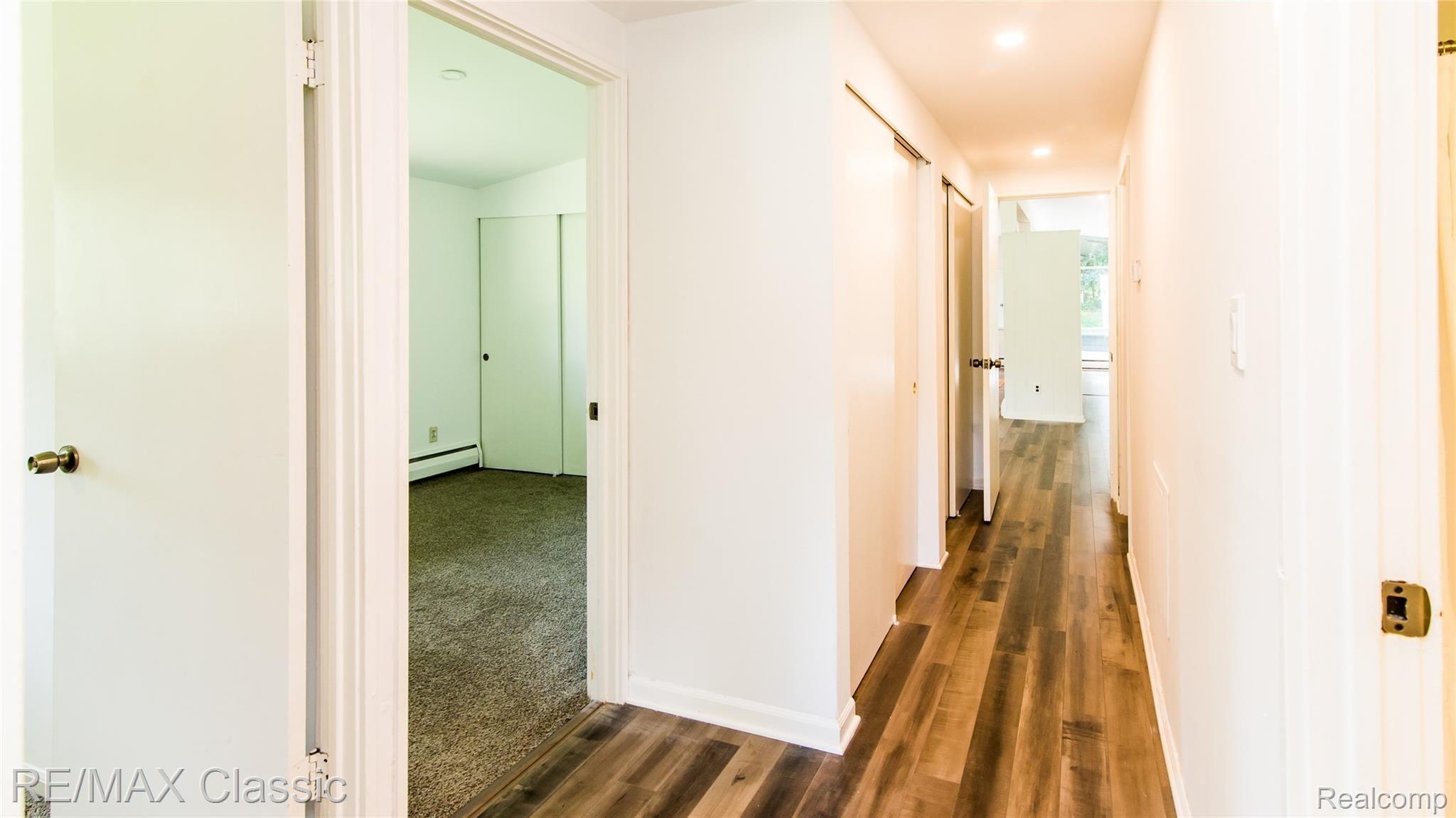 29726 Highmeadow Road Farmington, MI 48334 - Photo 41 of 52 037_18.jpg