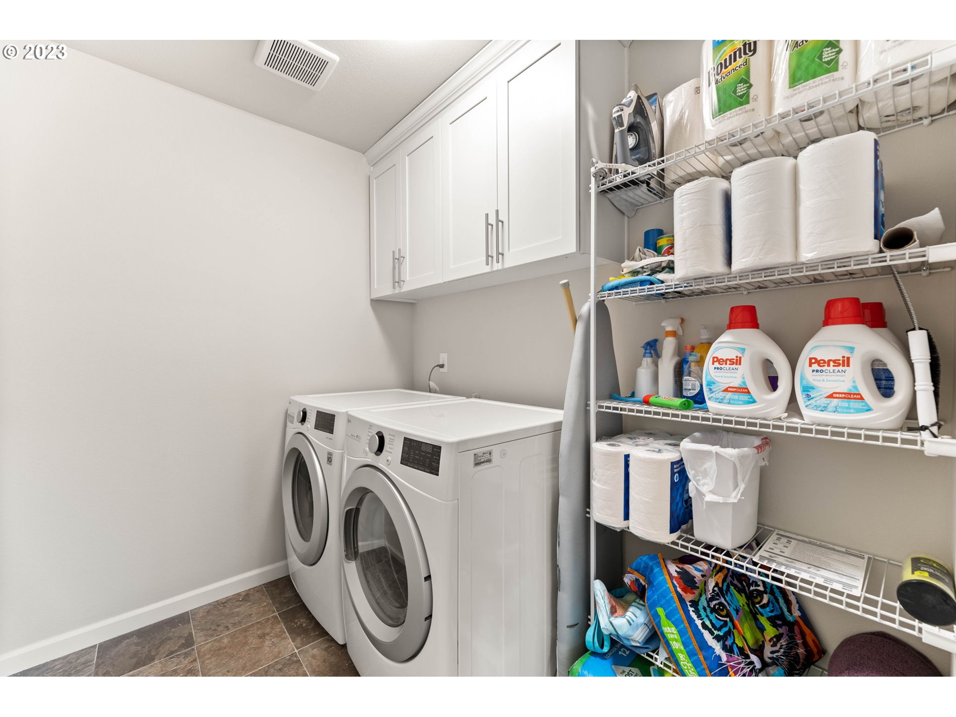 6233 North 88th Avenue Camas, WA 98607 - Photo 26 of 37 Laundry