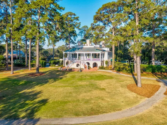 $839,000 | 11 Great Heron Way, Bluffton, SC 29909