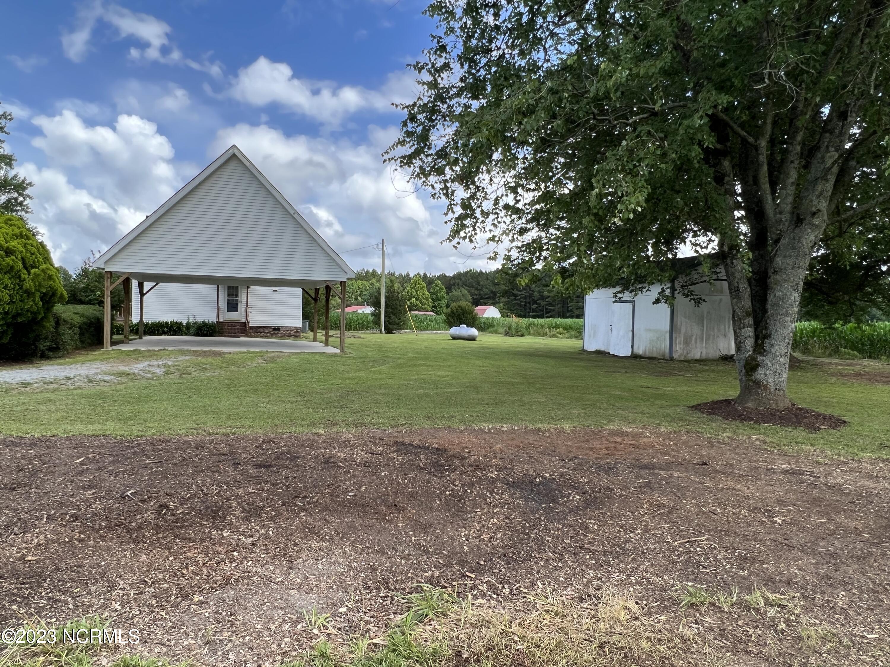 647 Everett Community Road Pinetown, NC 27865 - Photo 11 of 47 IMG_7451